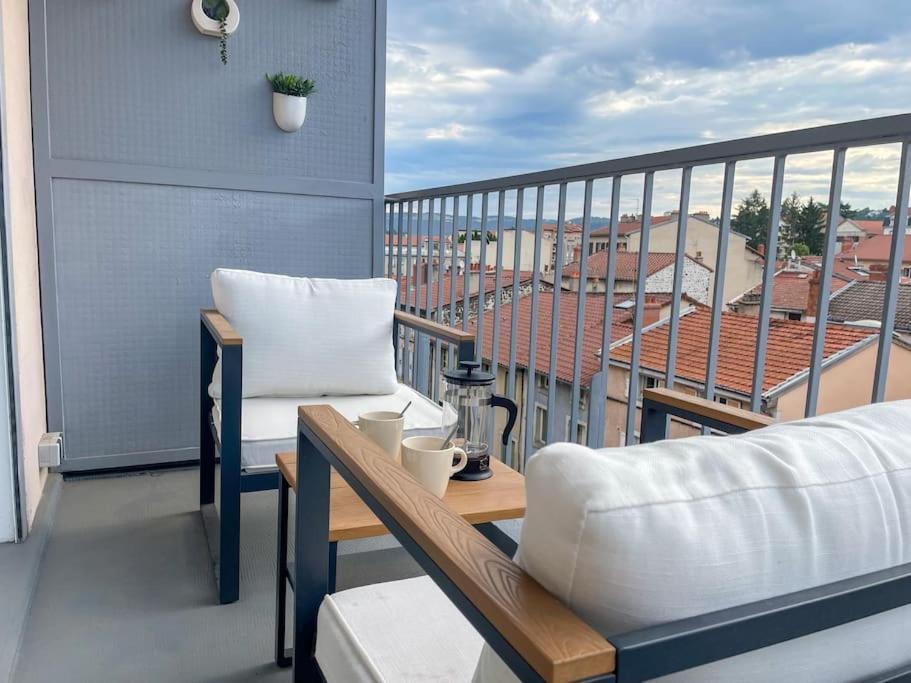 Le Lagon Bleu - Appt Wifi Parking Balcon Le Puy-en-Velay Kültér fotó
