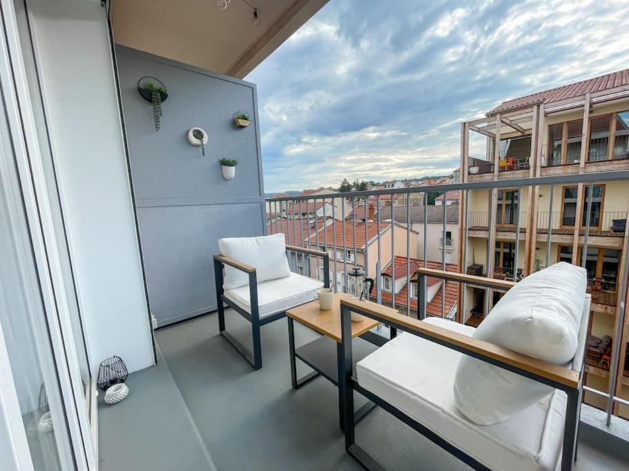 Le Lagon Bleu - Appt Wifi Parking Balcon Le Puy-en-Velay Kültér fotó